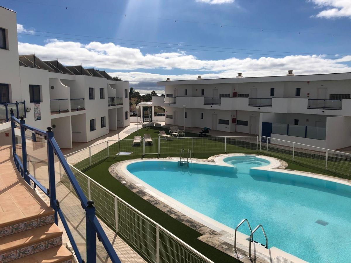 Apartamento Vilem & Piscina, Wi-Fi 科斯塔卡玛 外观 照片